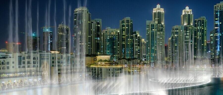 Du lịch Dubai ghé thăm khách sạn giữa lòng đại dương