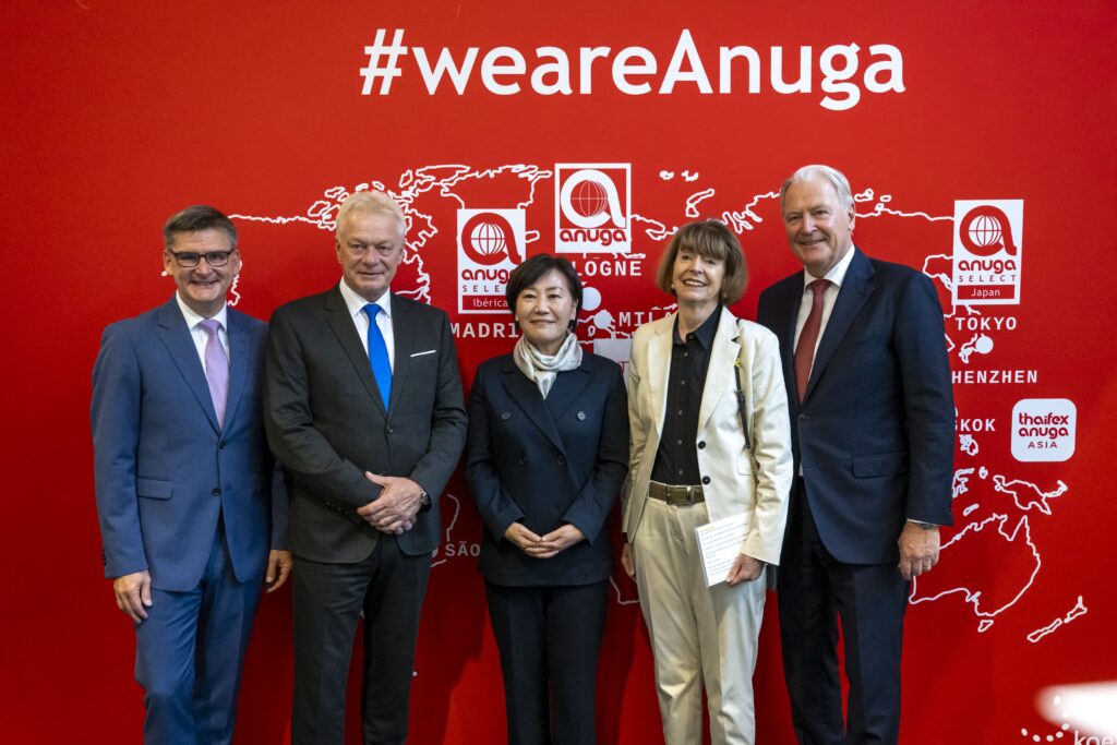Quy Mô Kỳ Gần Nhất — Anuga 2025: Ba Con Số Đáng Nhớ – Hội Chợ Anuga Đức (Cologne) Cửa Ngõ Đưa Thực Phẩm Việt Vào C