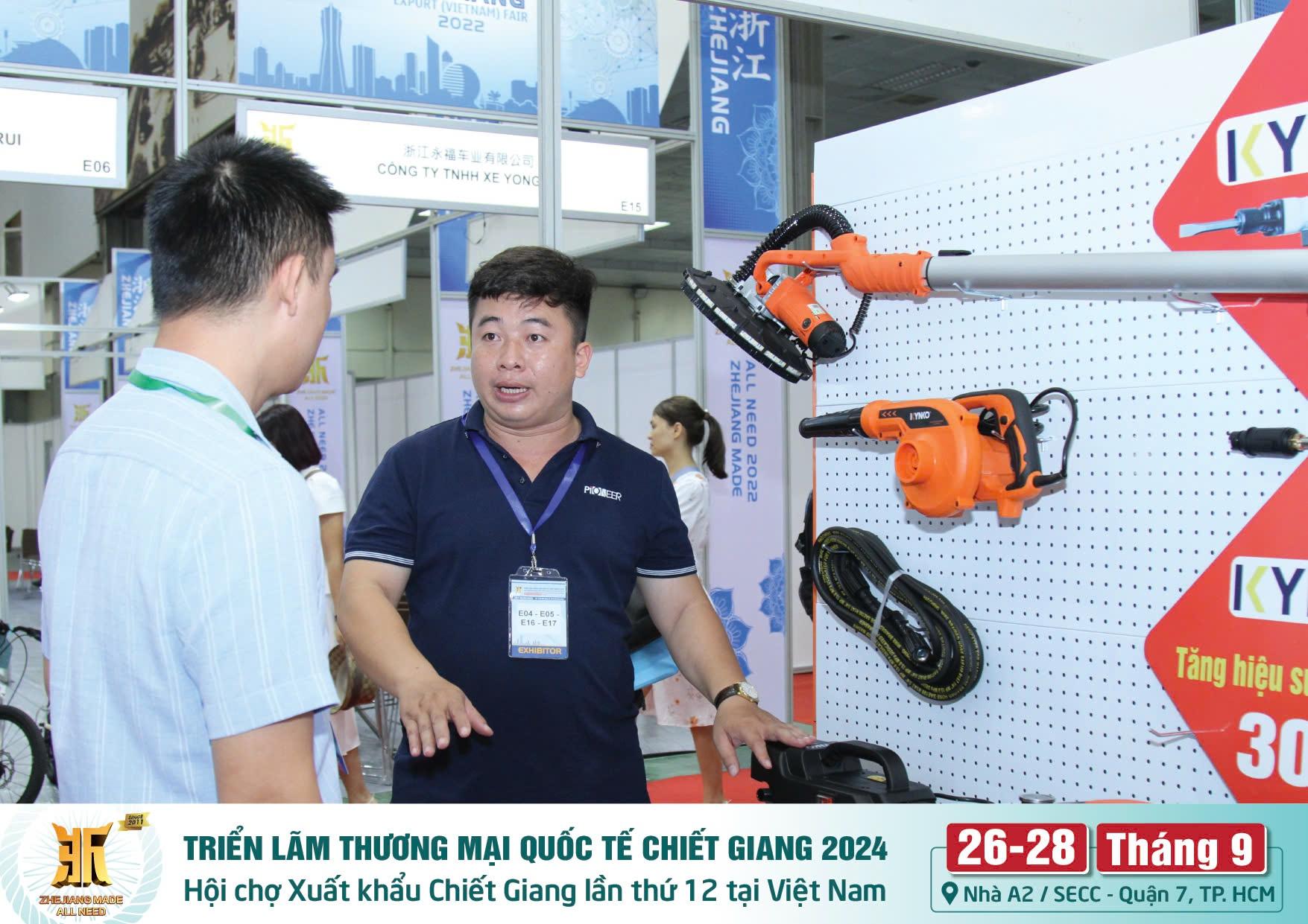 Exhibitors and visitors at the Zhejiang Export Fair in Vietnam, 2024 edition at SECC, Ho Chi Minh City